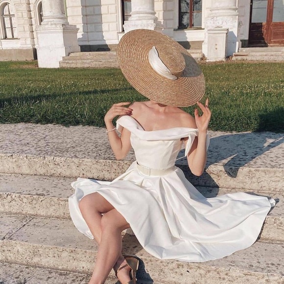 Meet your Posher, R - Picture 1 of 1